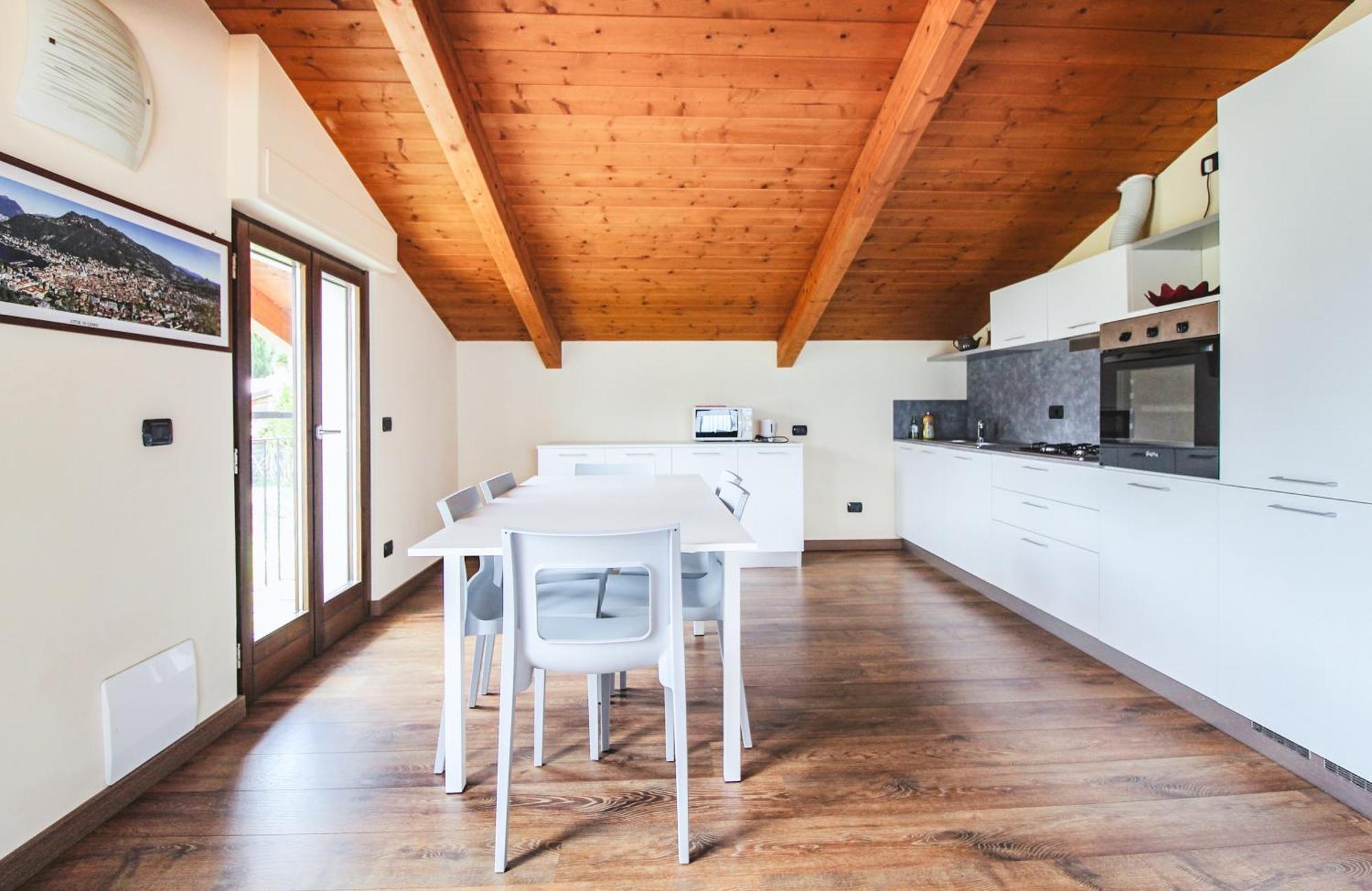 Appartamento Al Porto 피아넬로 델 라리오 외부 사진